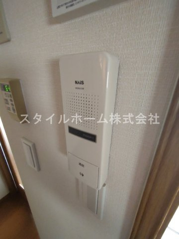 OMメゾンZoushiのセキュリティ|同建物内別部屋の写真です。