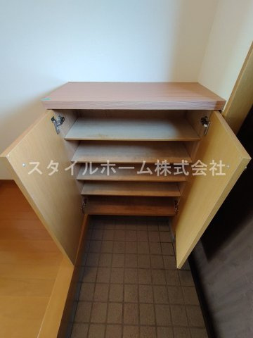 OMメゾンZoushiの収納|同建物内別部屋の写真です。