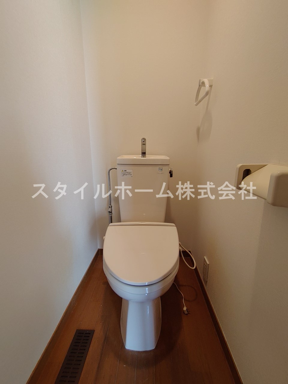 OMメゾンZoushiのトイレ|同建物内別部屋の写真です。