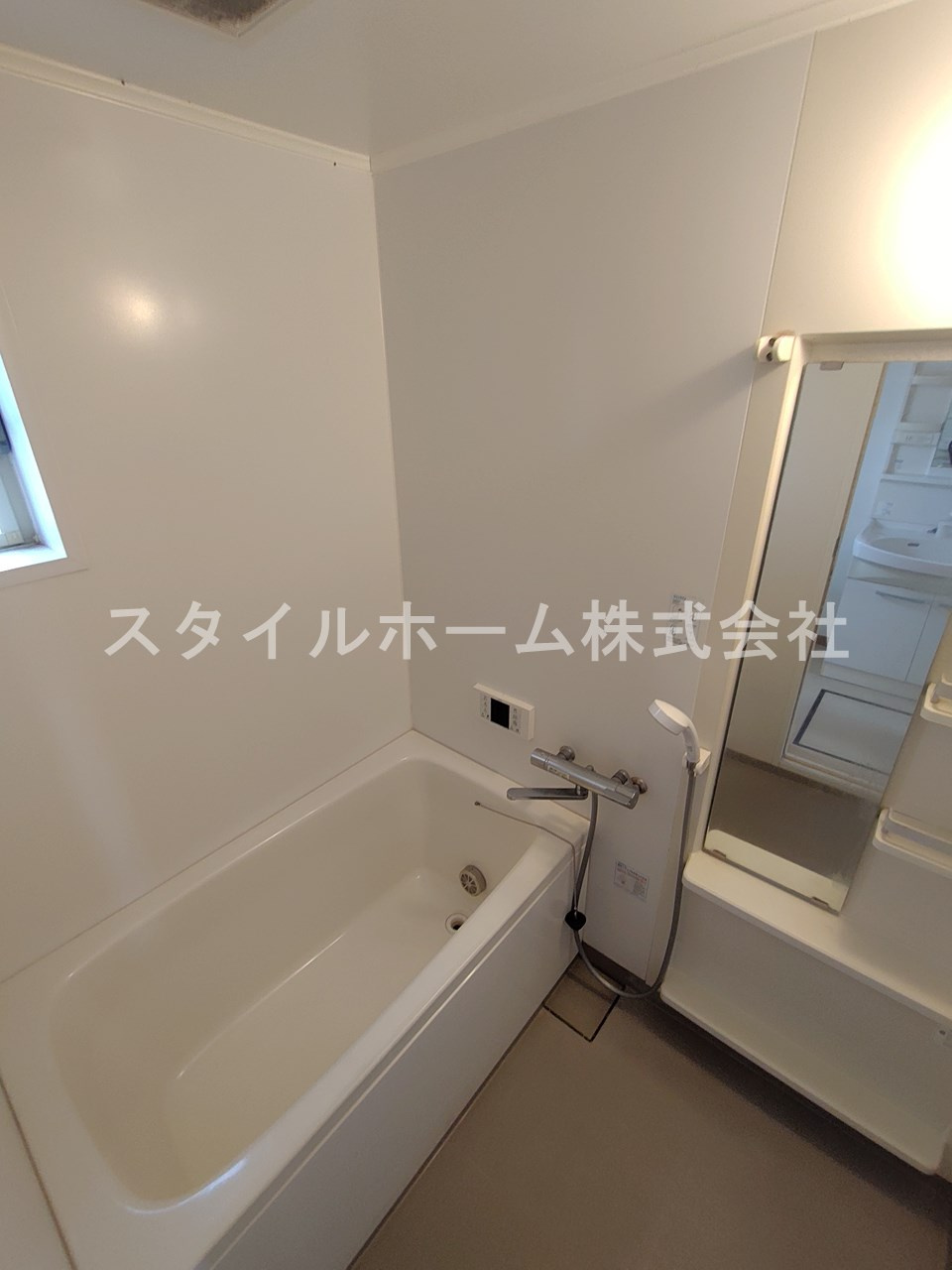 OMメゾンZoushiの浴室|同建物内別部屋の写真です。