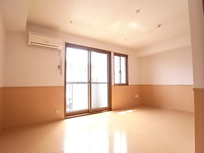  | ユウ・カサグランデ