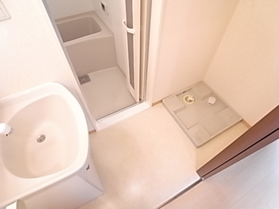  | ユウ・カサグランデ