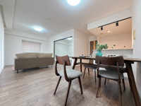 【居間・リビング】 | グランディア高宮ヒルズ☆仲介手数料無料☆