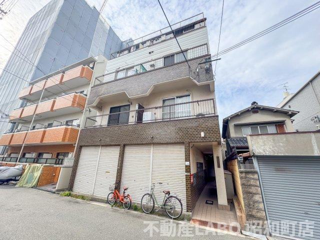 宇都宮ハイツの外観