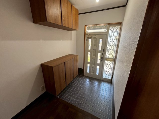 中古住宅 　中の玄関