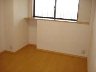 リバーサイドコスモスⅠの収納|クローゼット付き洋室