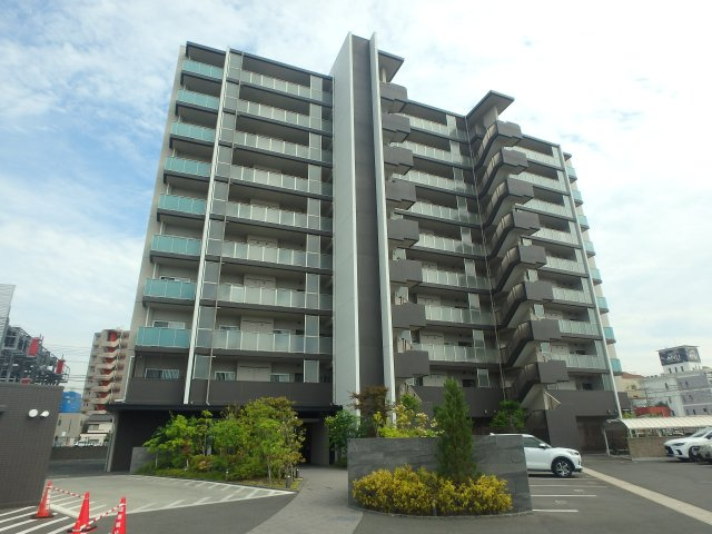 ポレスター倉敷駅西の外観