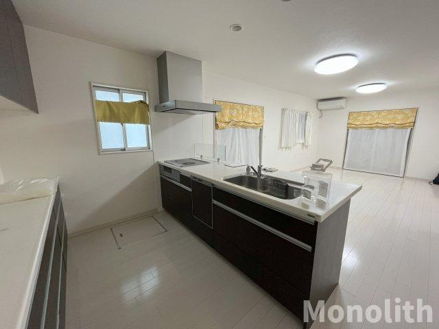 和泉市和田町戸建のキッチン