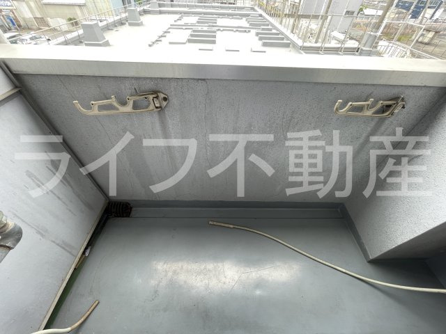 ベストレジデンス瓢箪山Iのバルコニー