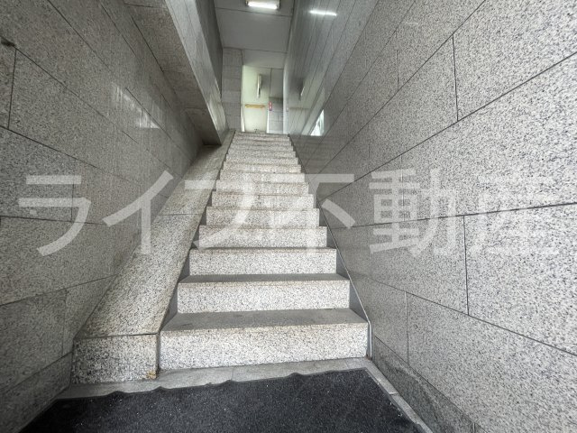 ベストレジデンス瓢箪山Iのロビー