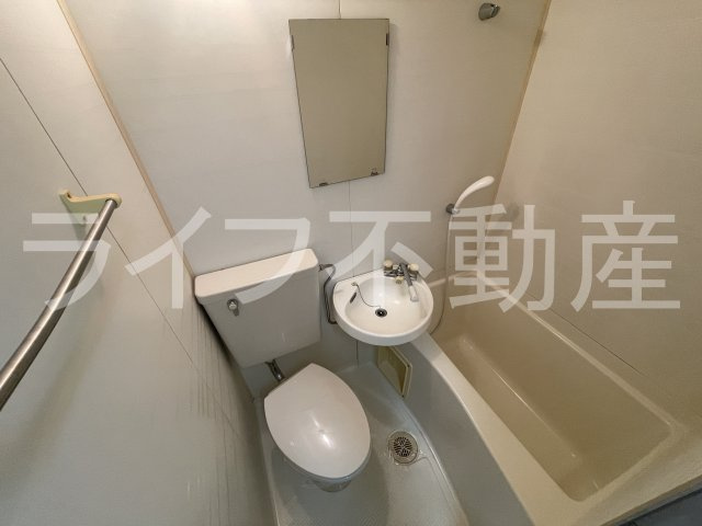 ベストレジデンス瓢箪山Iの浴室