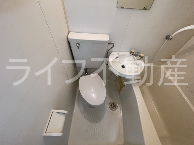 ベストレジデンス瓢箪山Iのトイレ