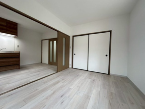 【居間・リビング】