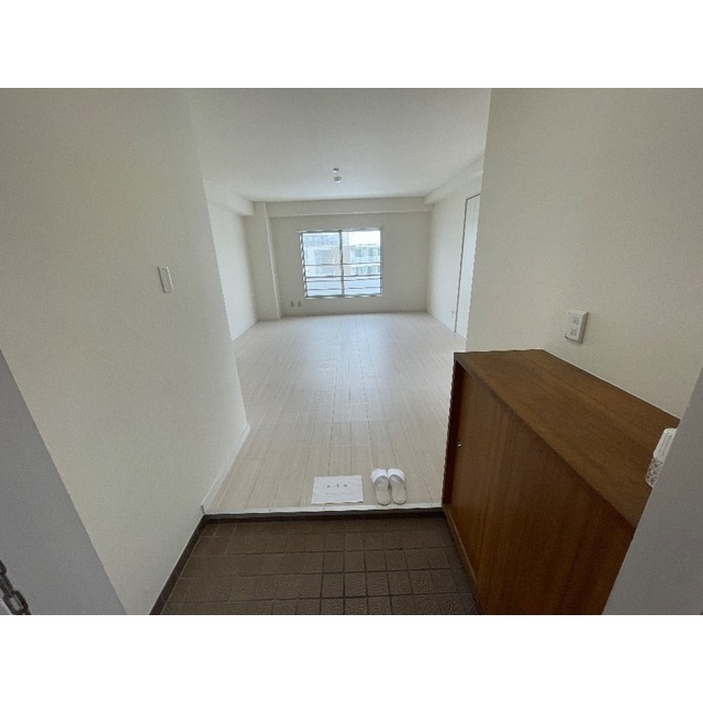 ロワール坂戸の玄関