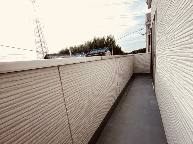 柏市戸張1350-3　中古戸建のバルコニー