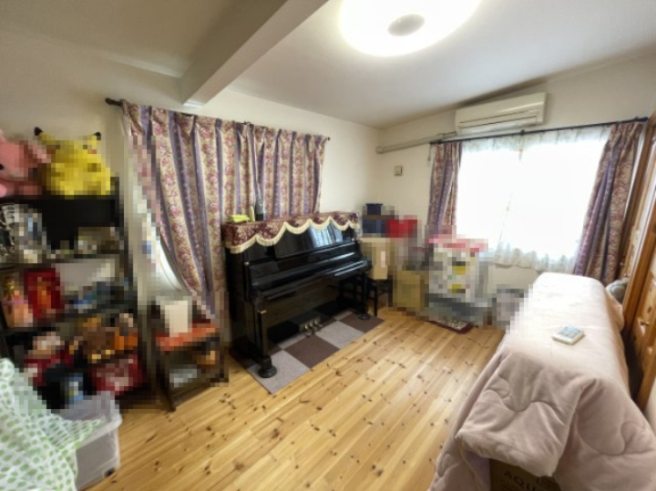 柏市戸張1350-3　中古戸建の洋室|12帖防音室