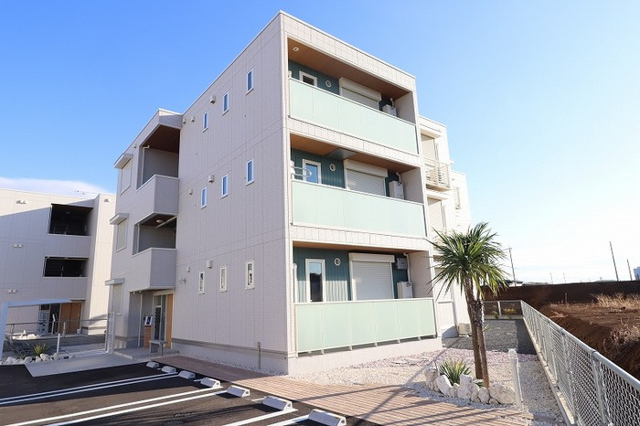 D's LIEN (ディ-ズリアン) F