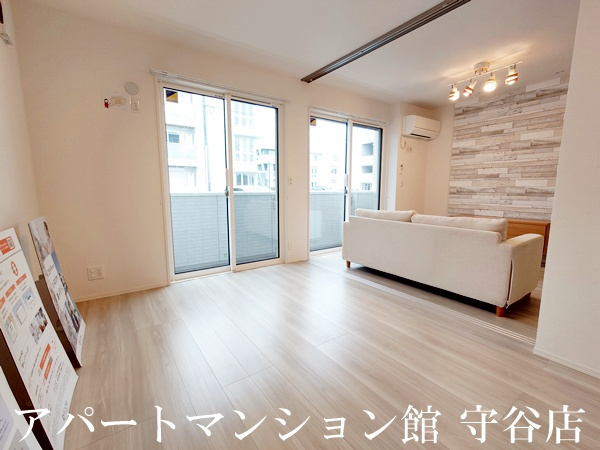 D's LIEN (ディ-ズリアン) Aの玄関