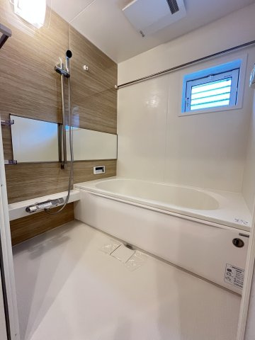 エクスプレス新八代 A棟の浴室