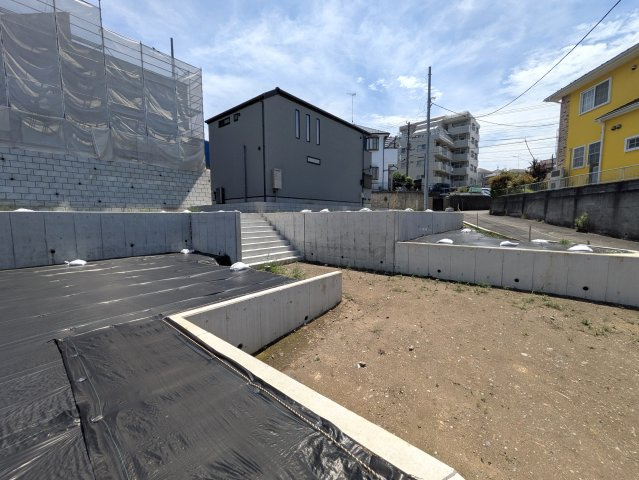 横浜市神奈川区片倉５丁目の売地