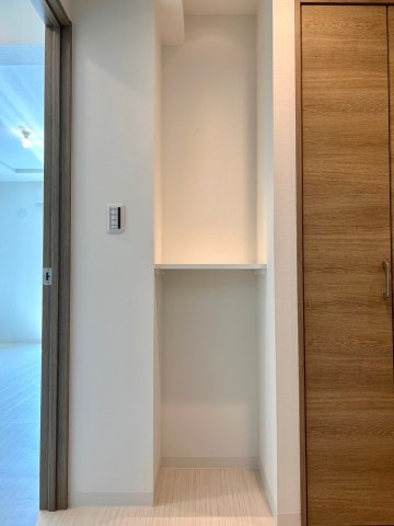 ＧＲＡＮＤＲＥＶＥ見附町の収納