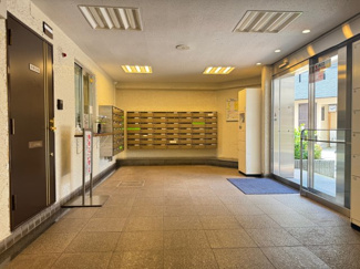 【エントランス】