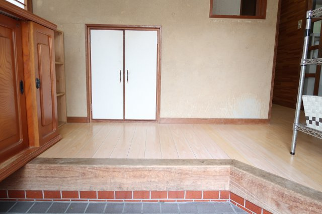野洲市冨波乙　中古戸建