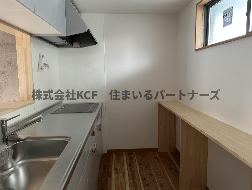 アッパーヤードのキッチン|使いやすいキッチンです