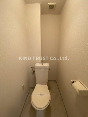 アワーズ長柄のトイレ|落ち着いたトイレです