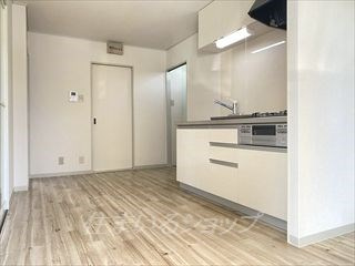 シャトルあすか　Ｂの居間・リビング