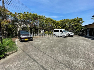 【駐車場】