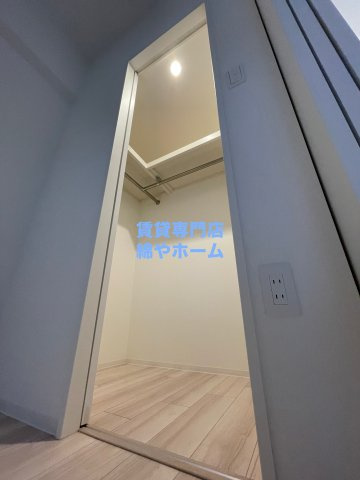 アドバンス難波ラシュレの収納