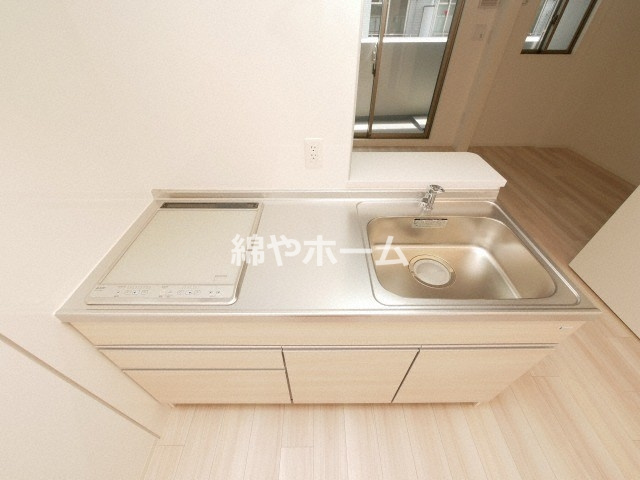 アドバンス難波ラシュレのキッチン