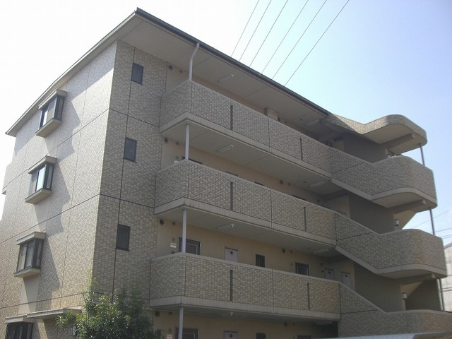 メゾンユーラップ