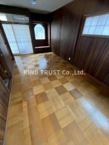 天神橋2丁目ビルのロビー|落ち着いたロビーです