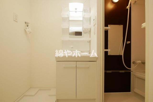 URBAN PARK難波南の独立洗面台|独立洗面台です