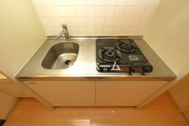 スワンズシティ難波南のキッチン|きれいなキッチンです