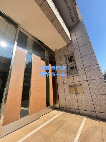 グレイス難波南のエントランス|清潔なエントランスです