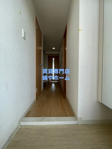グレイス難波南の玄関|きれいな玄関です