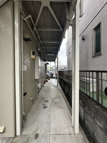 エトワールTの駐車場