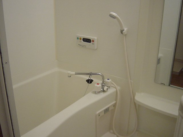 シャトーコリーヌの浴室|バス