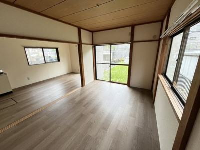 【居間・リビング】三輪緑山矢沢邸