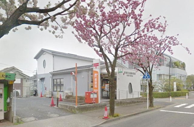 町田三輪郵便局 728m