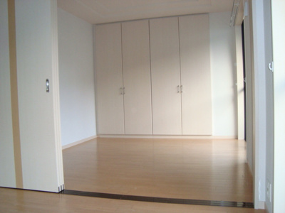 【内装】 | ウィステリア　スプリングス | 洋室