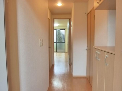 【内装】 | ふろんてぃあｄｒｅａｍ | 廊下