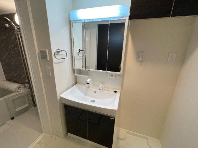 プラッツ・ユーたかまつの洗面所|洗髪洗面化粧台