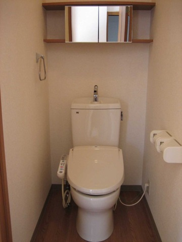 Ｓｍｉｌｅ　Ａｖｅｎｕｅのトイレ|嬉しい温水洗浄便座付き♪