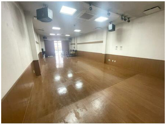 桜宮町貸店舗のロビー