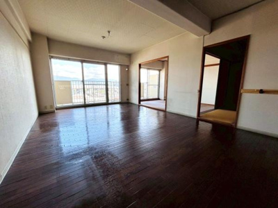 【居間・リビング】 | ファミリープラザ泉北光明池Ａ棟