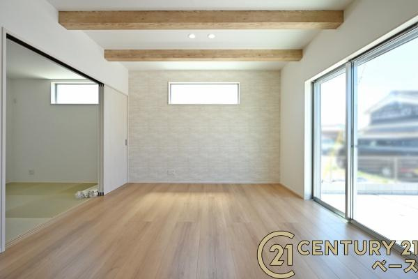 桜井市外山 ／新築一戸建の居間・リビング